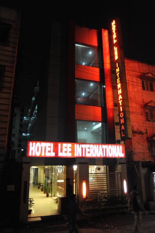 Hotel Lee International Καλκούτα Εξωτερικό φωτογραφία