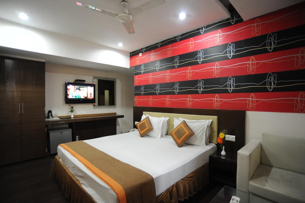 Hotel Lee International Καλκούτα Εξωτερικό φωτογραφία