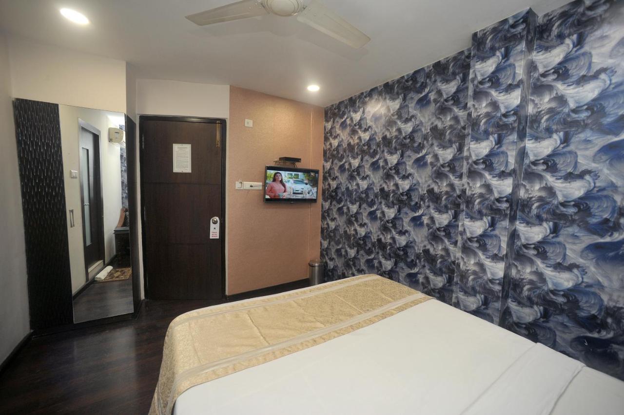 Hotel Lee International Καλκούτα Εξωτερικό φωτογραφία